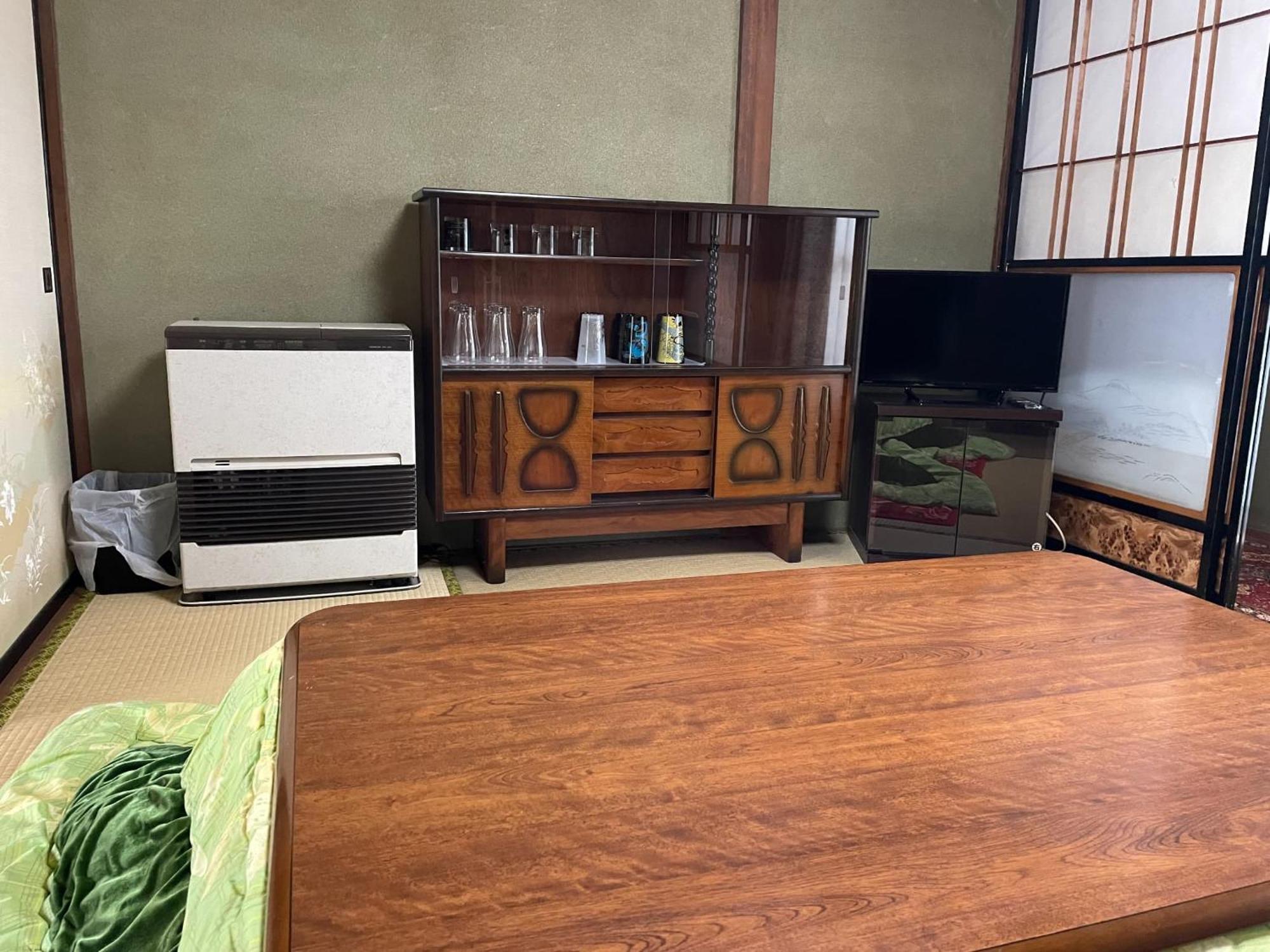 ホテル Pastime藤熊 軽井沢町 エクステリア 写真